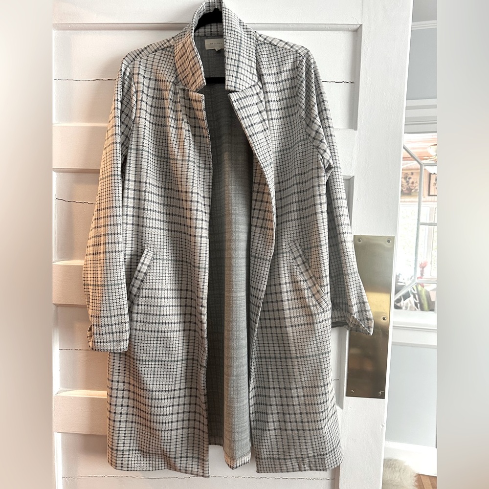 Mellowday light plaid spring jacket.